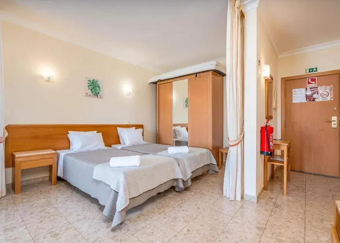 Aparthotel Clube Mar 3*