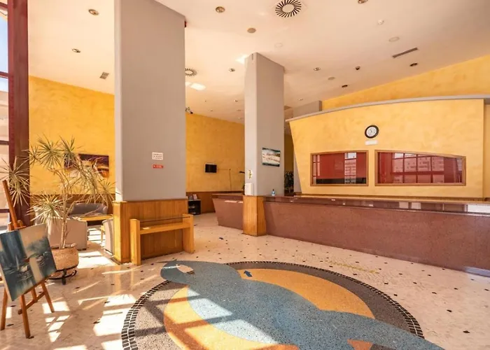 Clube Mar Aparthotel 3*