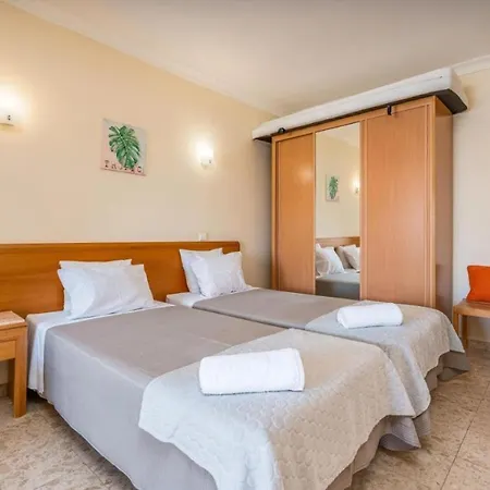 Clube Mar Апарт-готель 3*